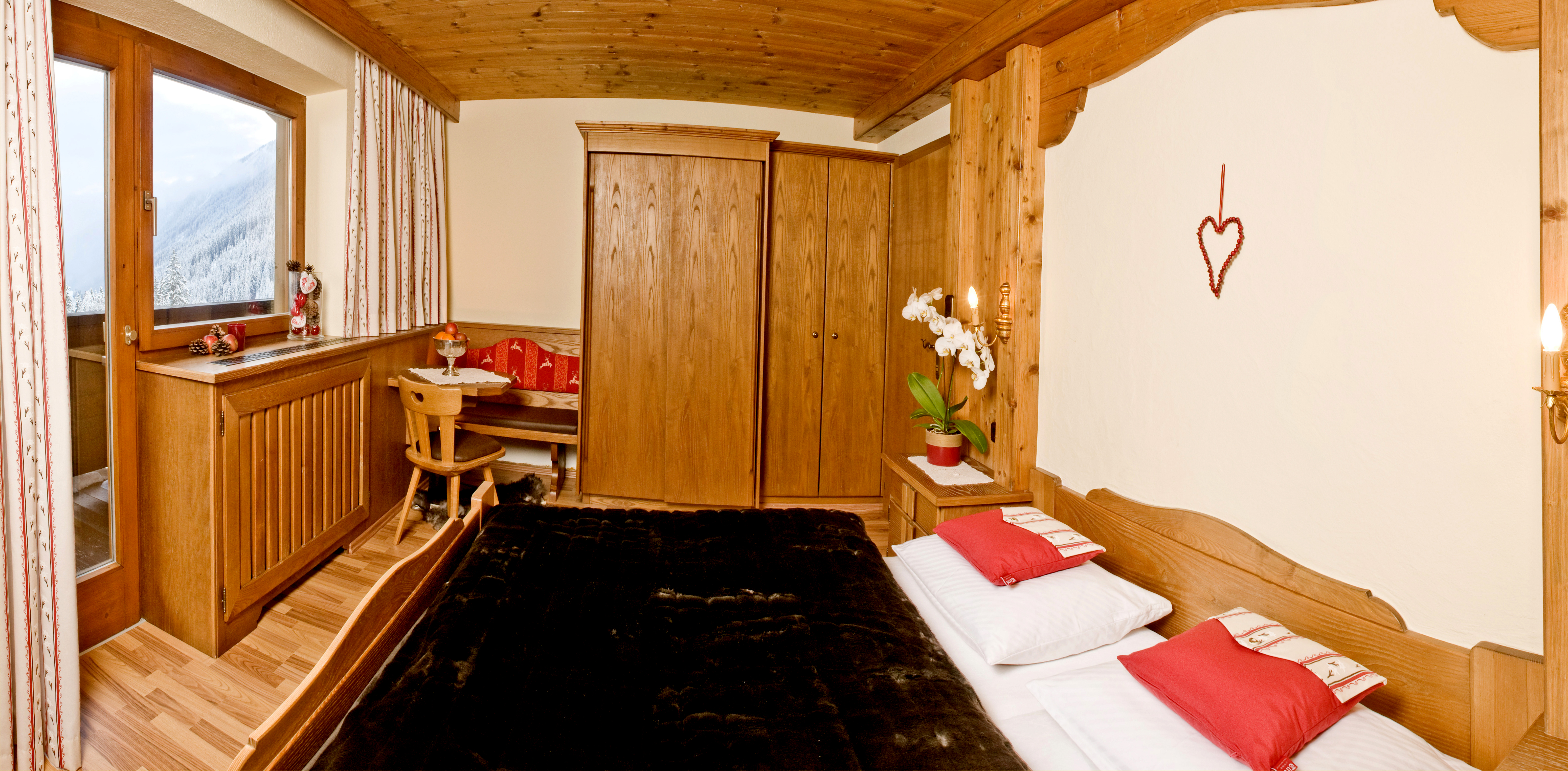 Gaestehaus Hochtirol Zillertal Tux.jpg (2) - 
